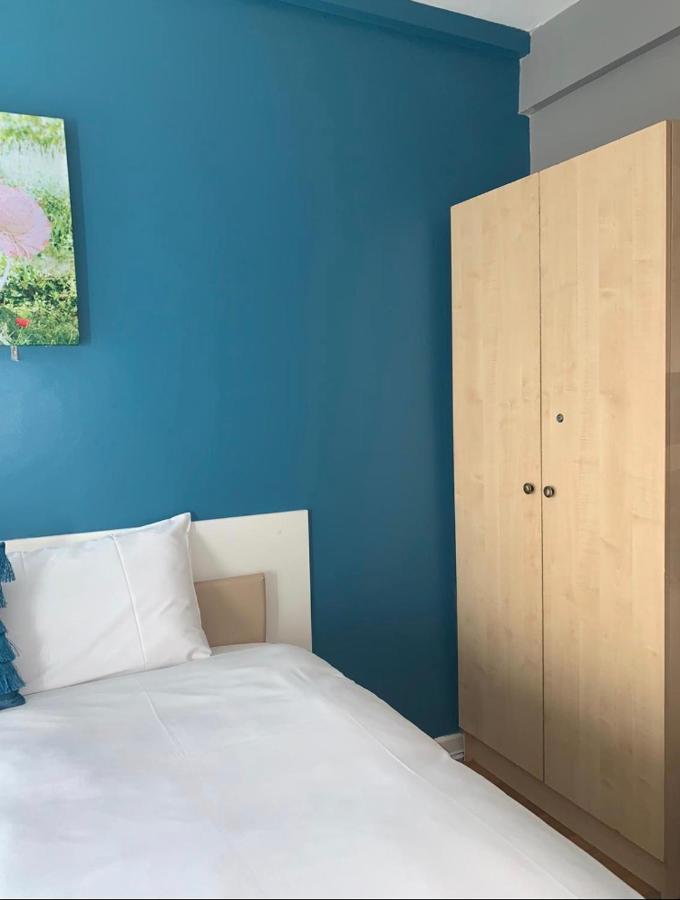 גלוואיי Cheap Budget Accommodation מראה חיצוני תמונה