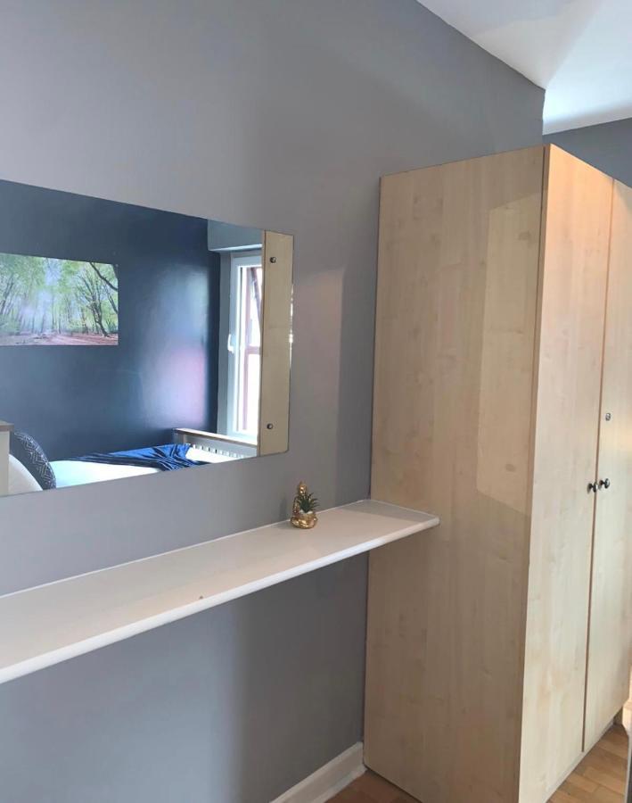 גלוואיי Cheap Budget Accommodation מראה חיצוני תמונה