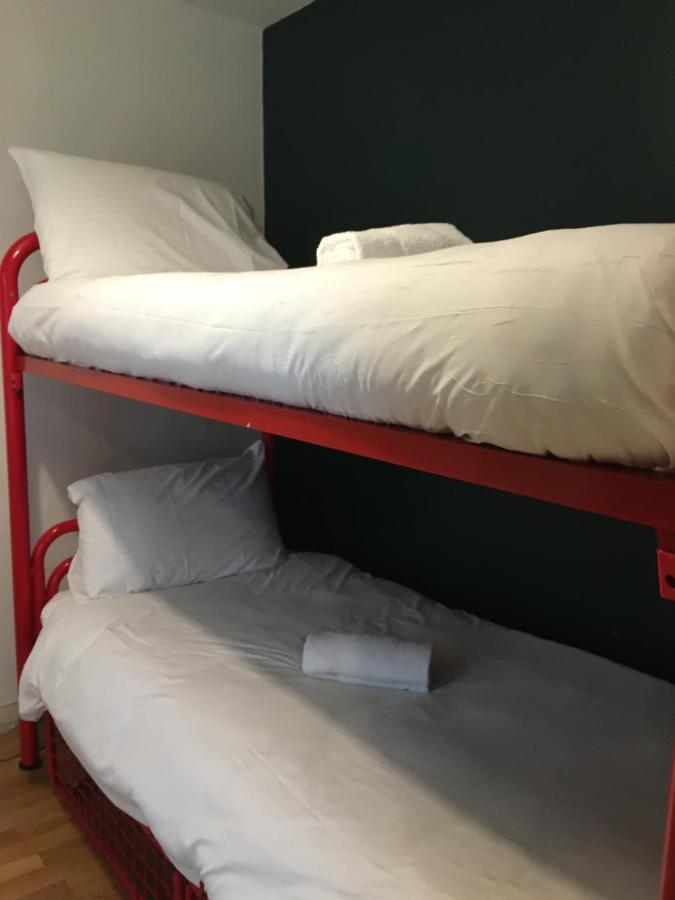 גלוואיי Cheap Budget Accommodation מראה חיצוני תמונה