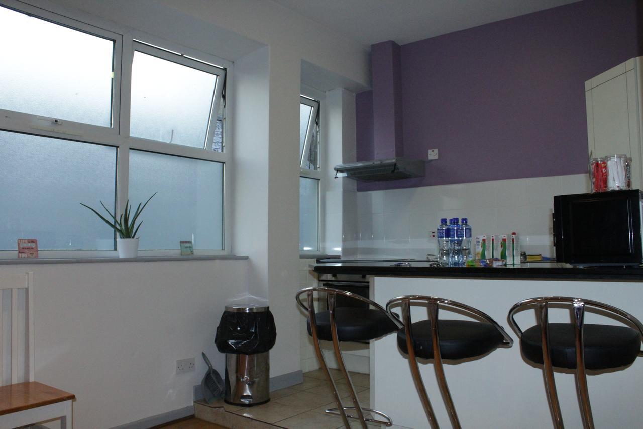 גלוואיי Cheap Budget Accommodation מראה חיצוני תמונה